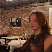 Aide en français pour collégiens et primaires, diplômée d'une licence en art du spectacle